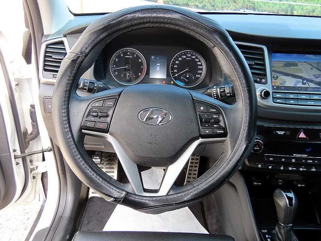 HYUNDAI Tucson - Vista 8