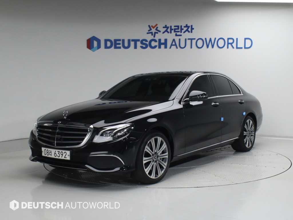 Mercedes Benz E class 2019 Negro - Importación desde Corea - HF Imports Iquique - Foto 1