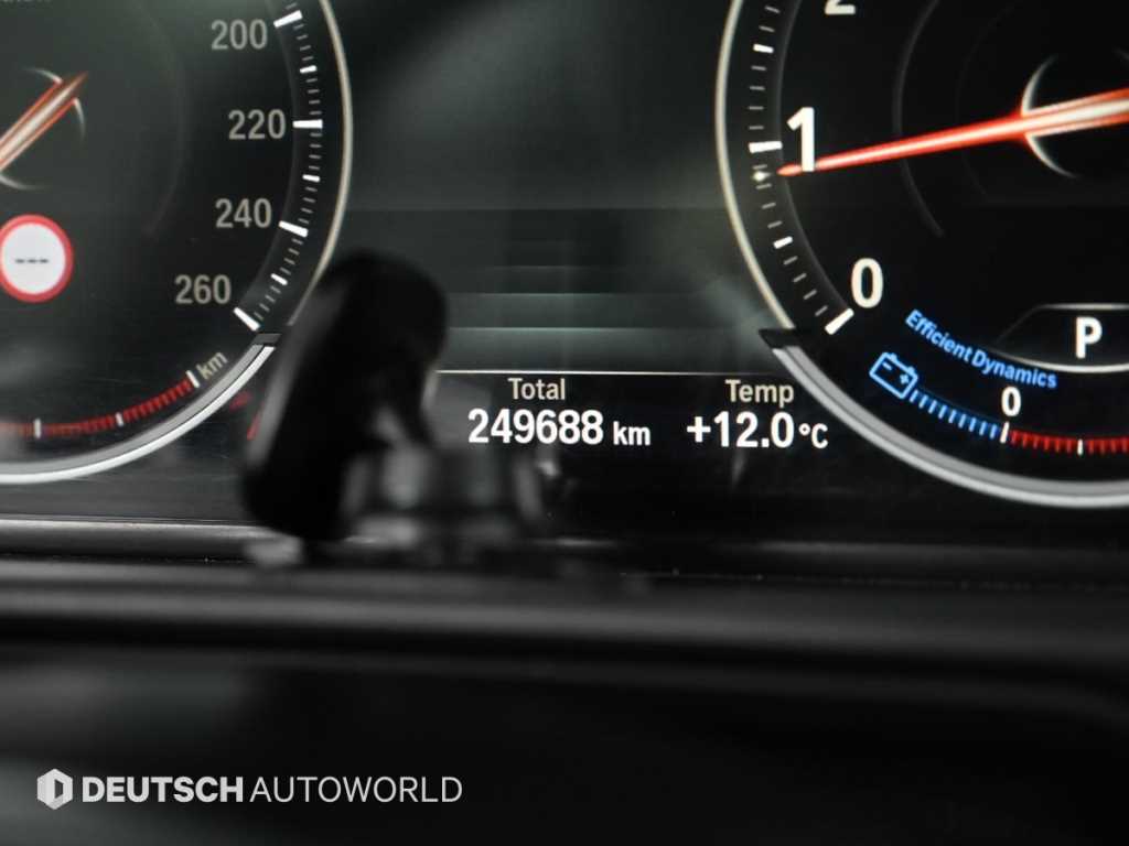 BMW 5 Series - Vista 8
