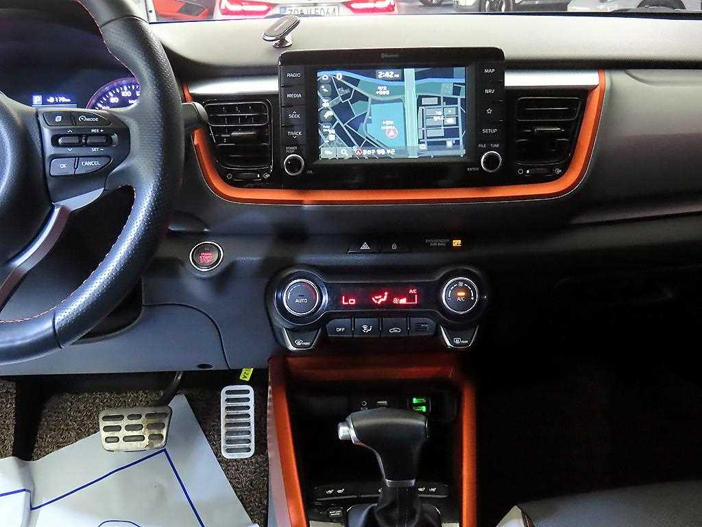 KIA Stonic - Vista 11