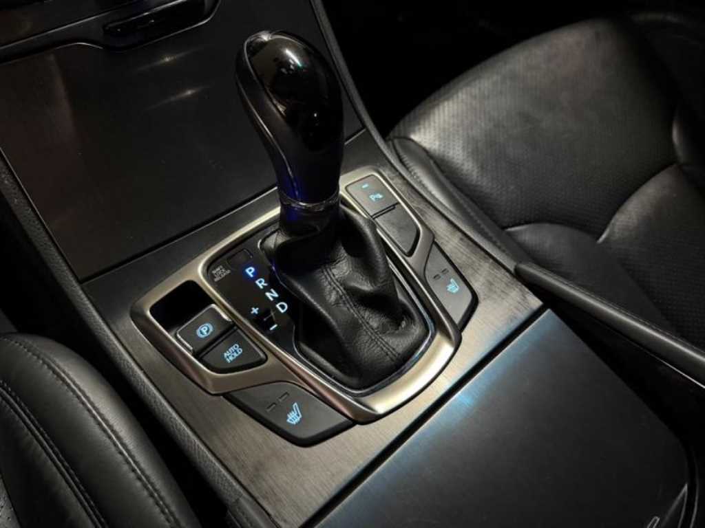HYUNDAI Grandeur - Vista 11