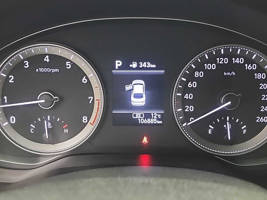 HYUNDAI Grandeur - Vista 6
