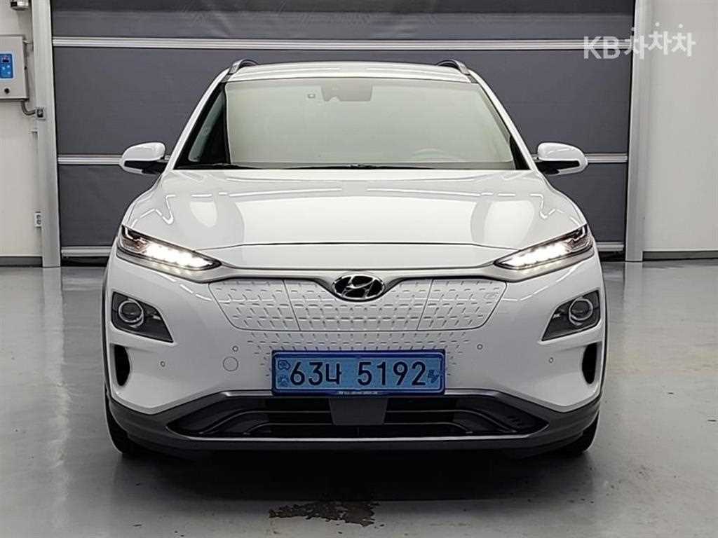 HYUNDAI Kona - Vista 2