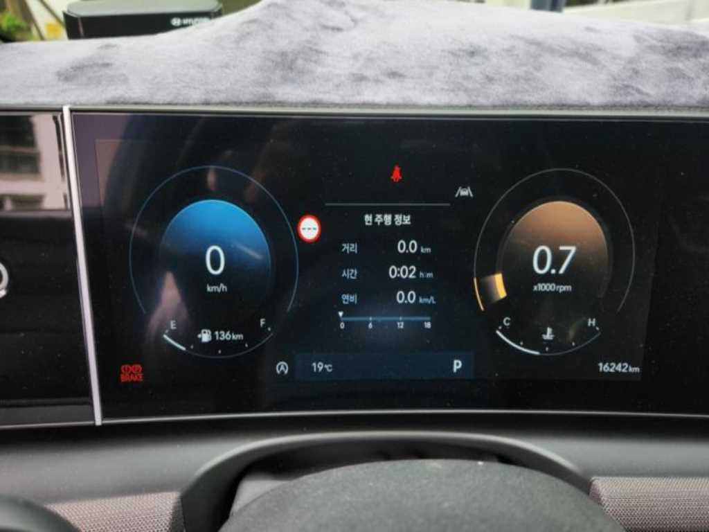 HYUNDAI Tucson - Vista 5