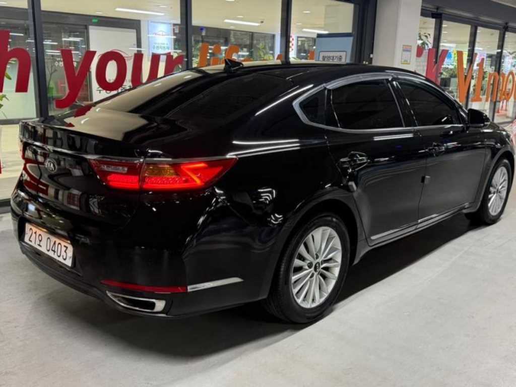 KIA K7 - Vista 4