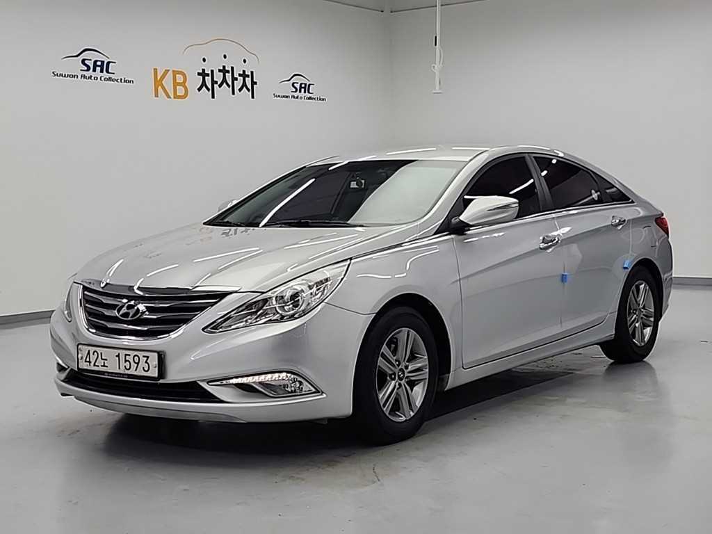 HYUNDAI Sonata 2013 Plateado - Importación desde Corea - HF Imports Iquique - Foto 1