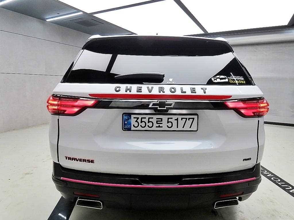 Chevrolet Travers - Vista 3