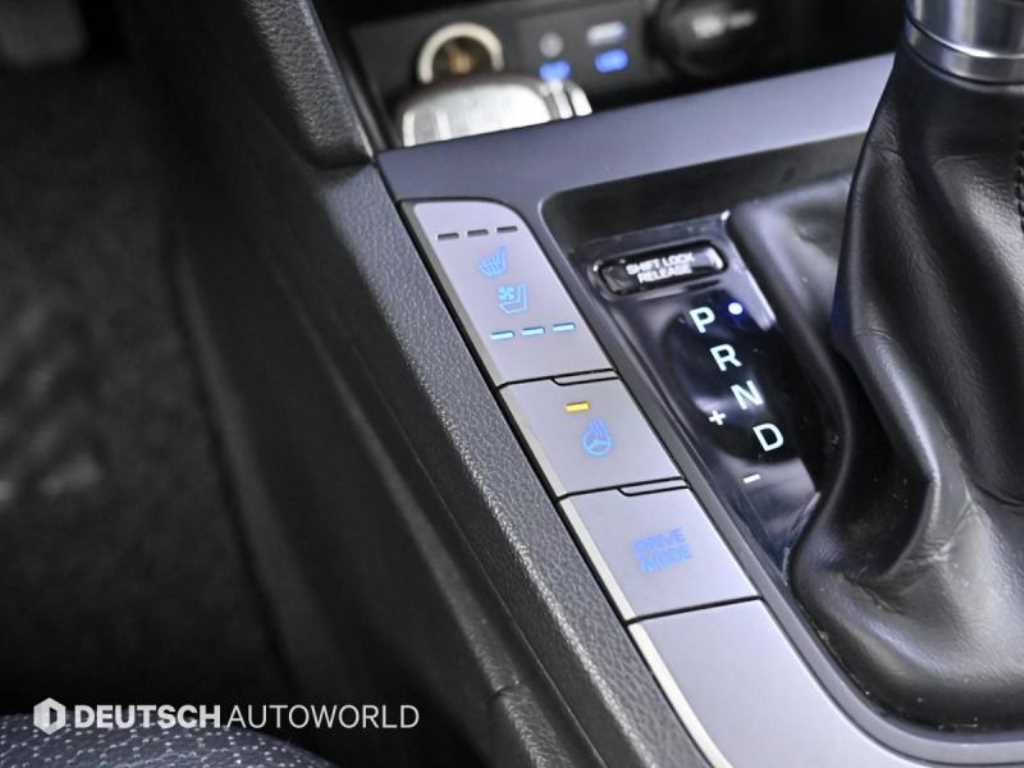 HYUNDAI Avante 2017 Blanco - Importación desde Corea - HF Imports Iquique - Foto 17