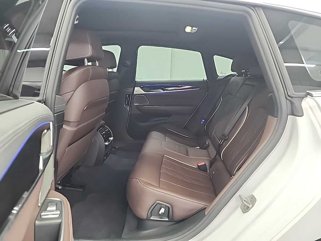 BMW Gran Turismo - Vista 12