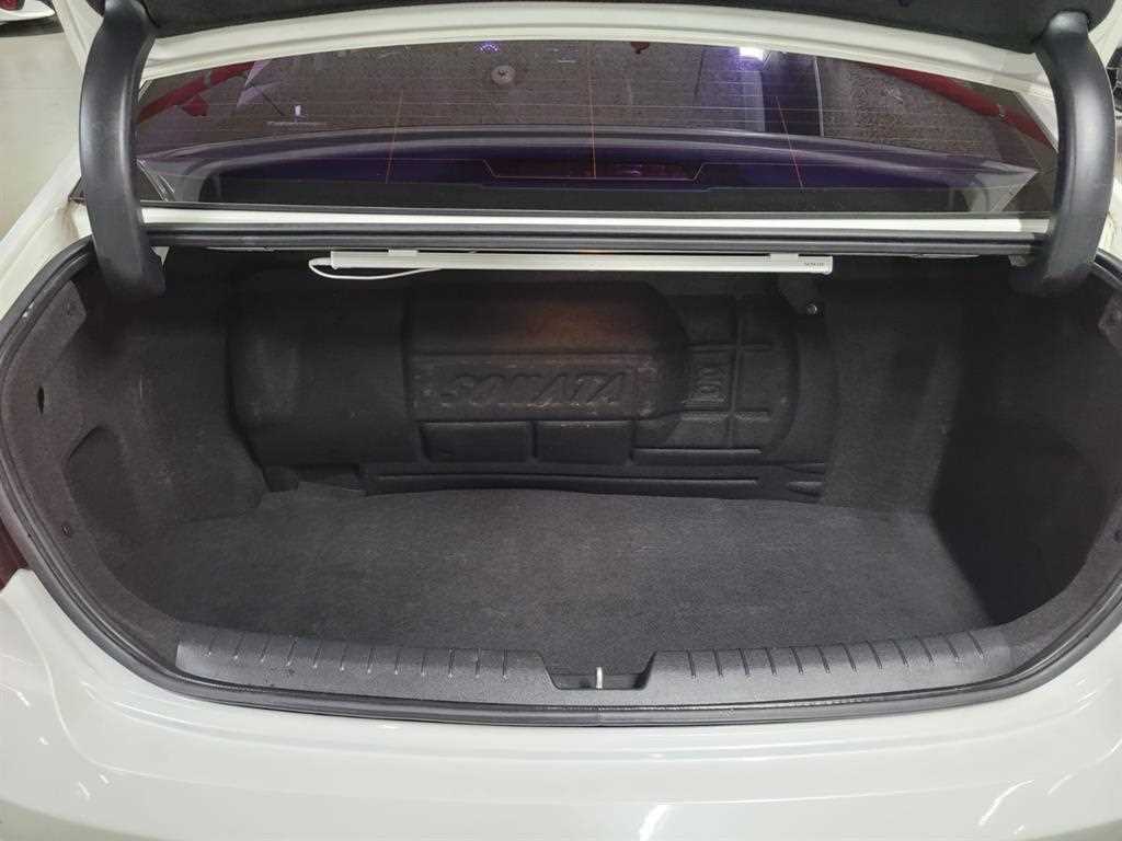 HYUNDAI Sonata 2015 Blanco - Importación desde Corea - HF Imports Iquique - Foto 18
