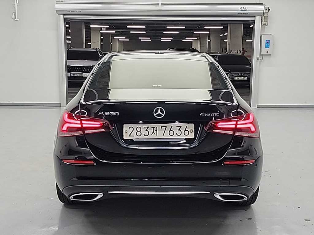 Mercedes Benz A Class - Vista 3