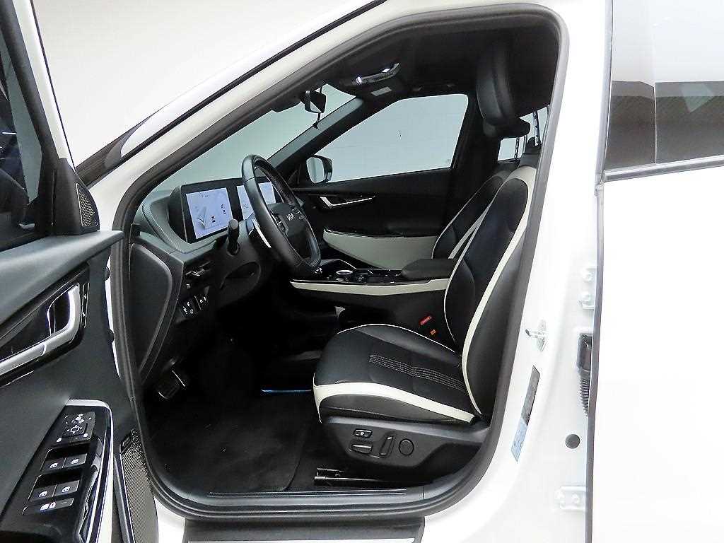 KIA EV6 2023 Blanco - Importación desde Corea - HF Imports Iquique - Foto 13