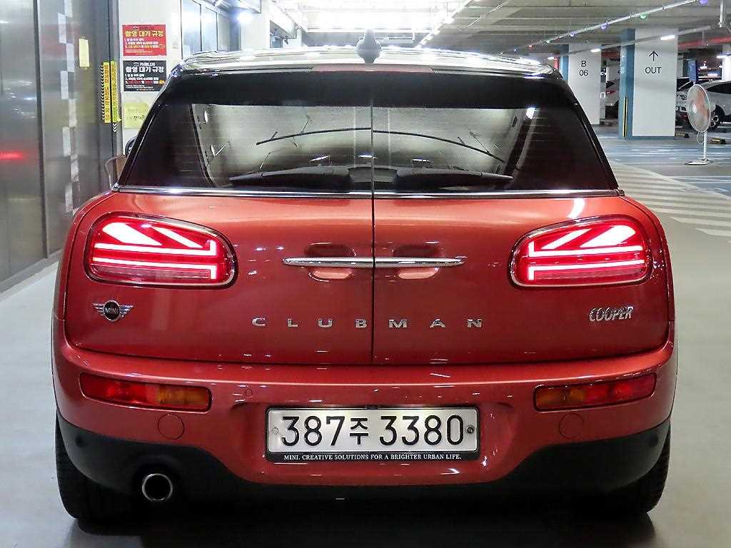 Mini Clubman - Vista 5