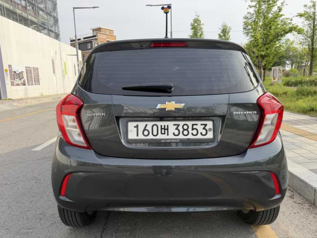 Chevrolet Spark - Vista 5