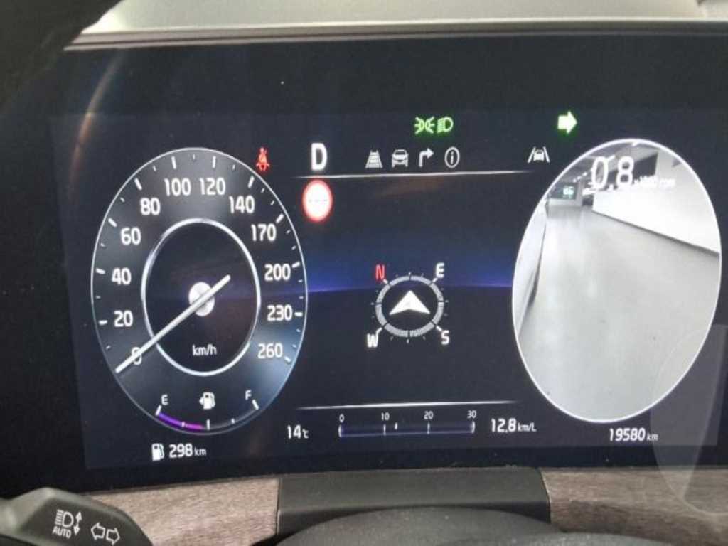 KIA K8 - Vista 5