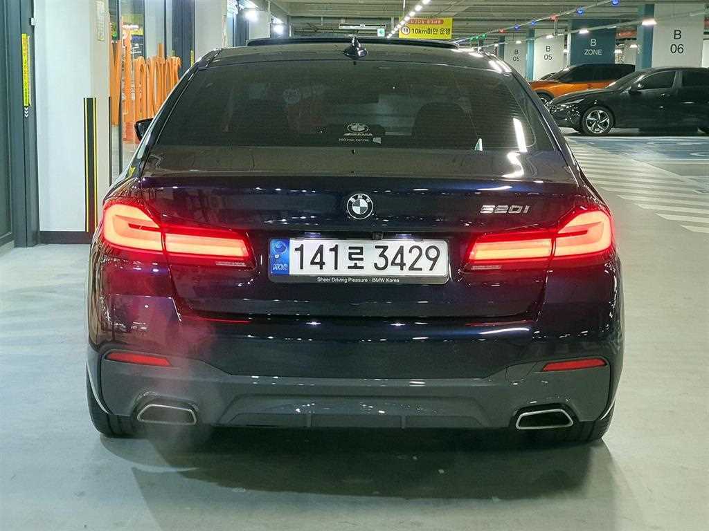 BMW 5 Series - Vista 4