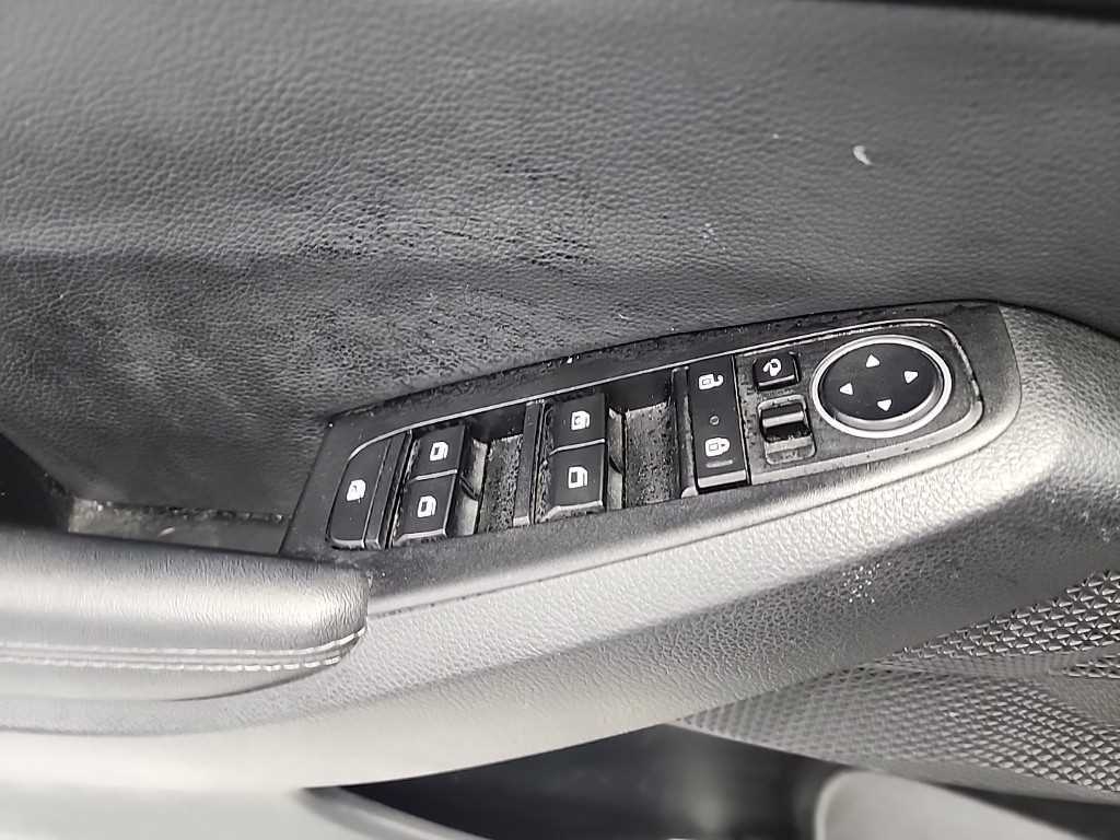 KIA Seltos 2023 Blanco - Importación desde Corea - HF Imports Iquique - Foto 15