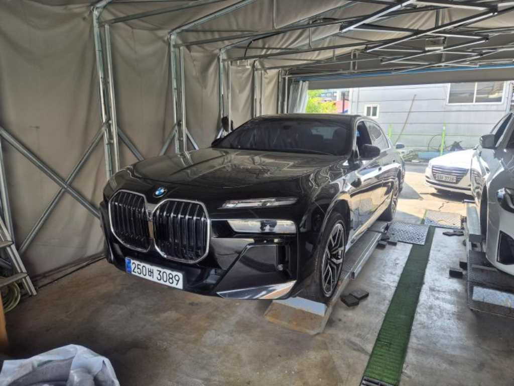 BMW 7 Series 2024 - Importación desde Corea - HF Imports Iquique - Foto 1