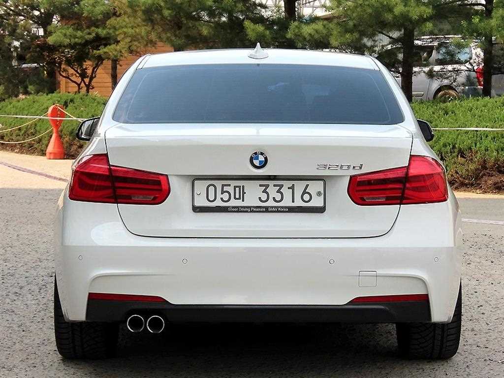 BMW 3 series - Vista 4