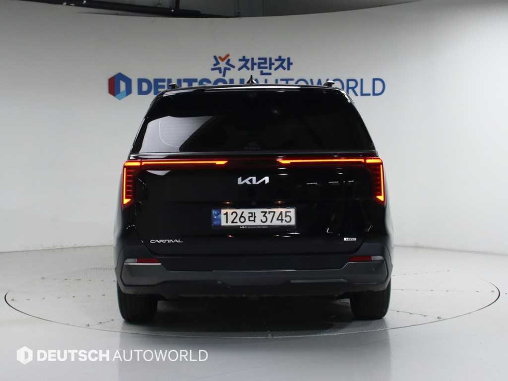 KIA Carnival - Vista 4