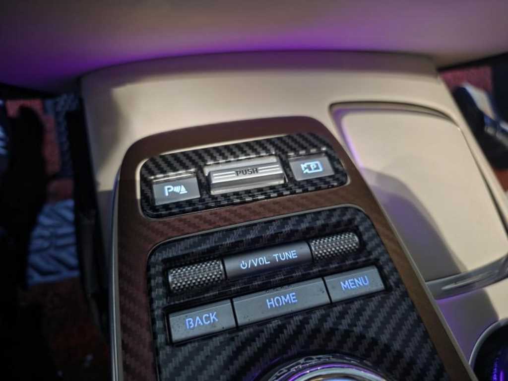 Genesis GV70 - Vista 11
