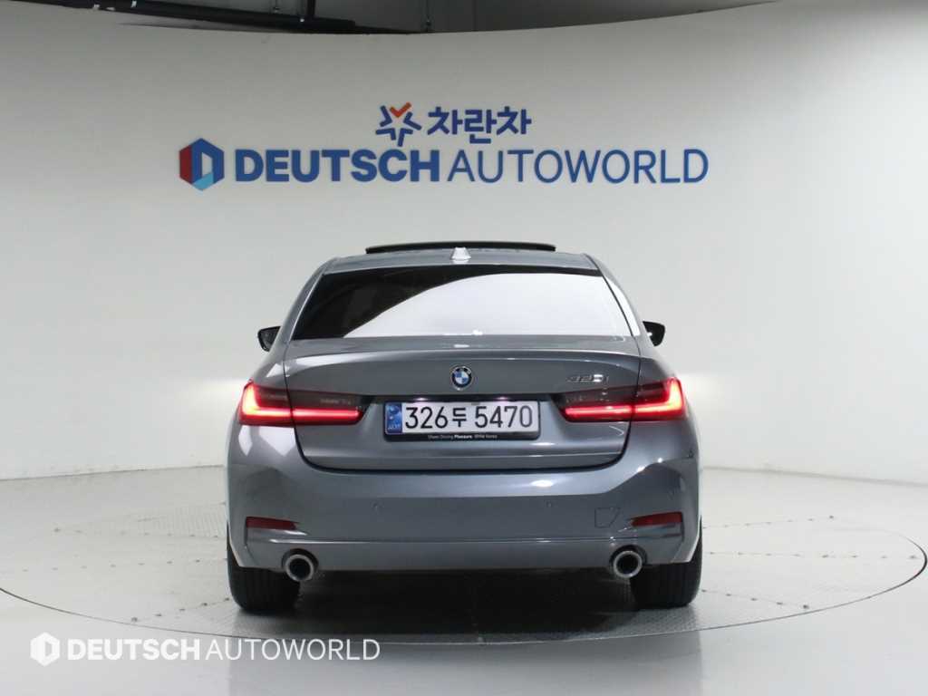 BMW 3 series - Vista 4