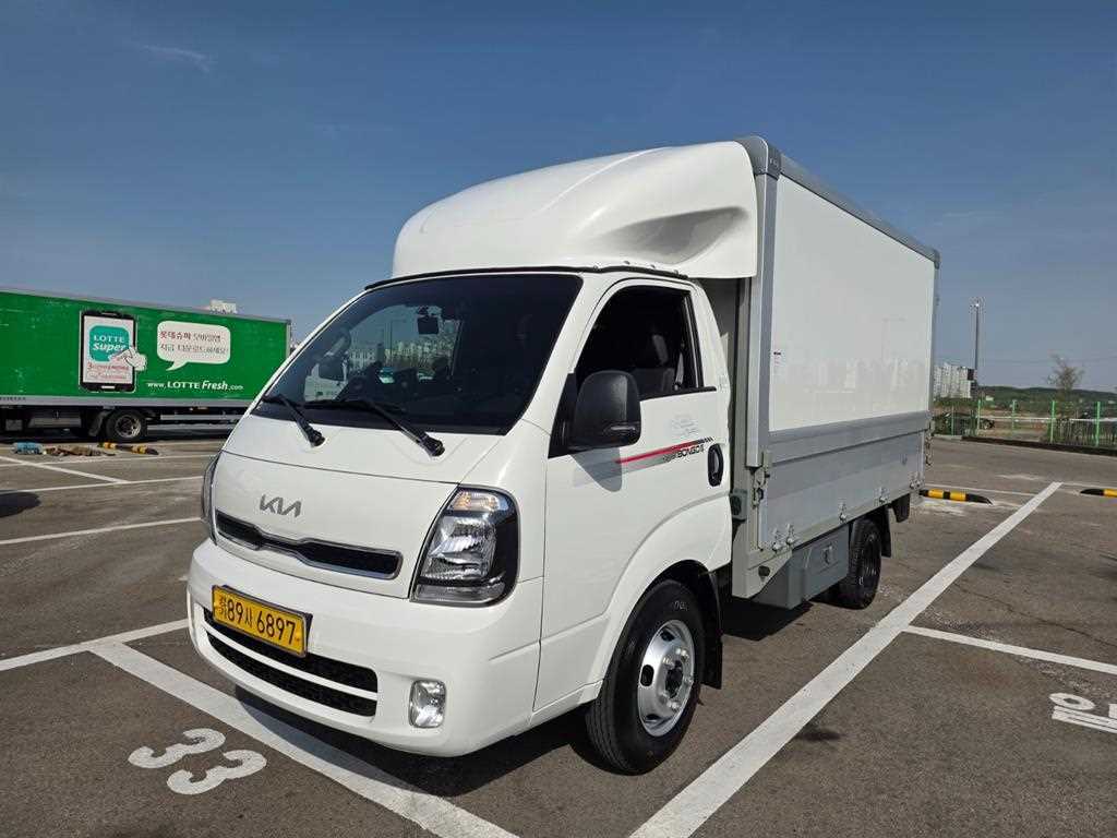 Small Truck Top_Wingbody 2025 Blanco - Importación desde Corea - HF Imports Iquique - Foto 1