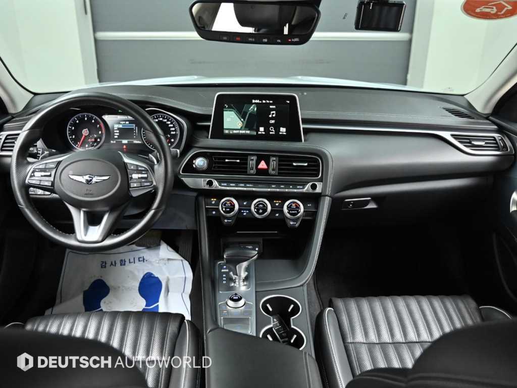 Genesis G70 - Vista 7