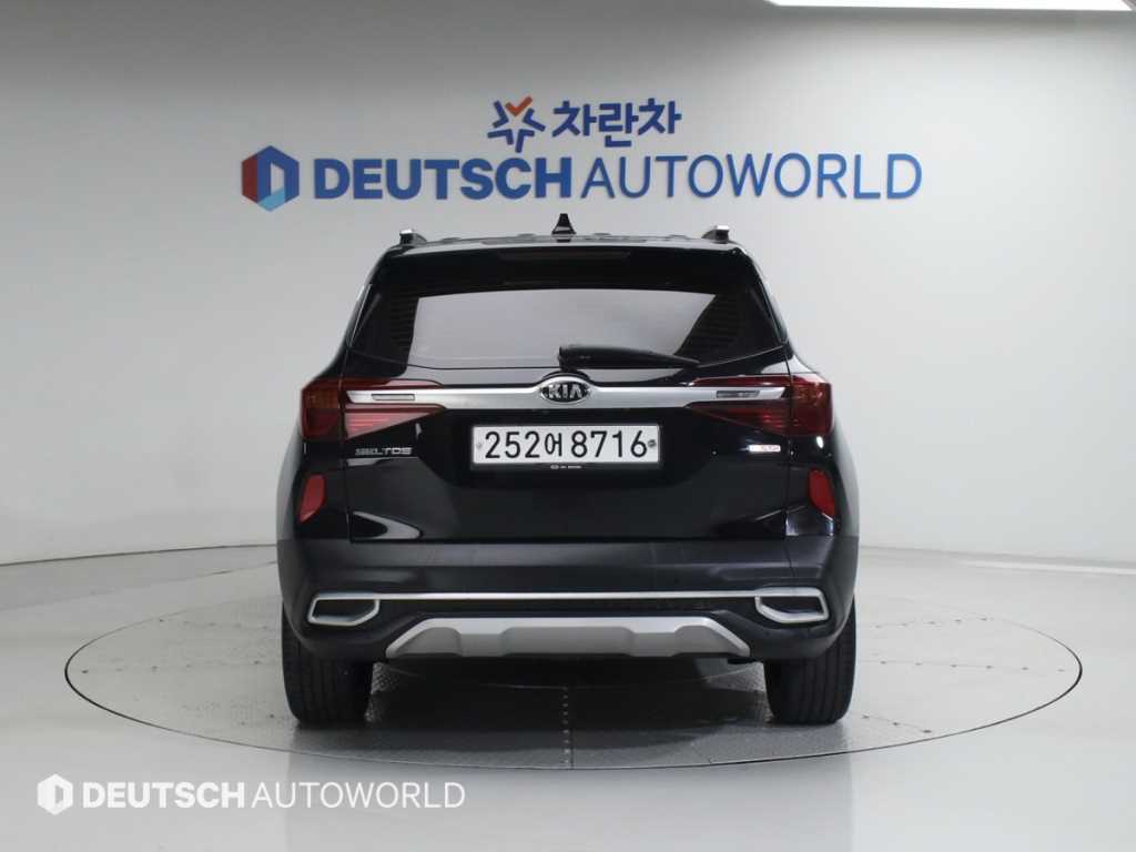 KIA Seltos - Vista 4