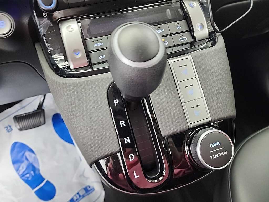 HYUNDAI Casper - Vista 8