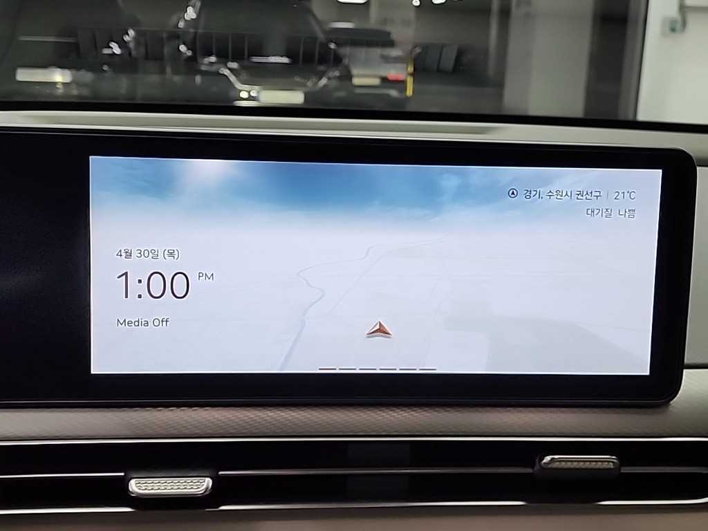 Genesis GV60 - Vista 11