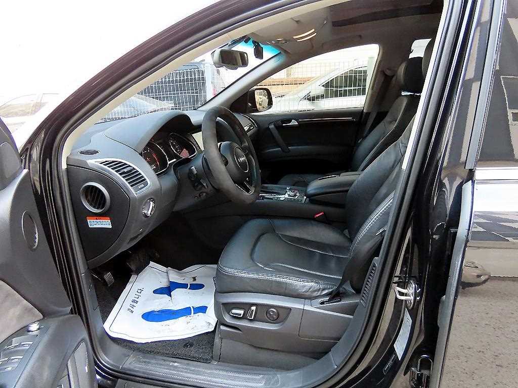 Audi Q7 - Vista 5