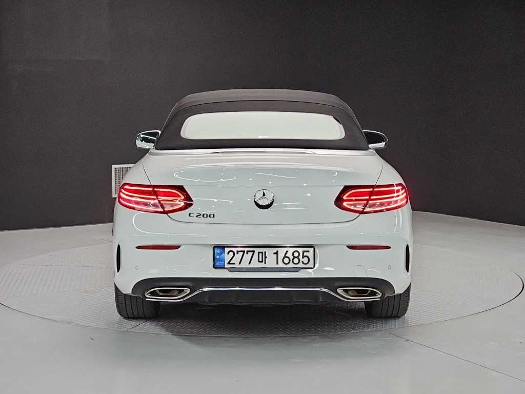 Mercedes Benz C Class - Vista 3
