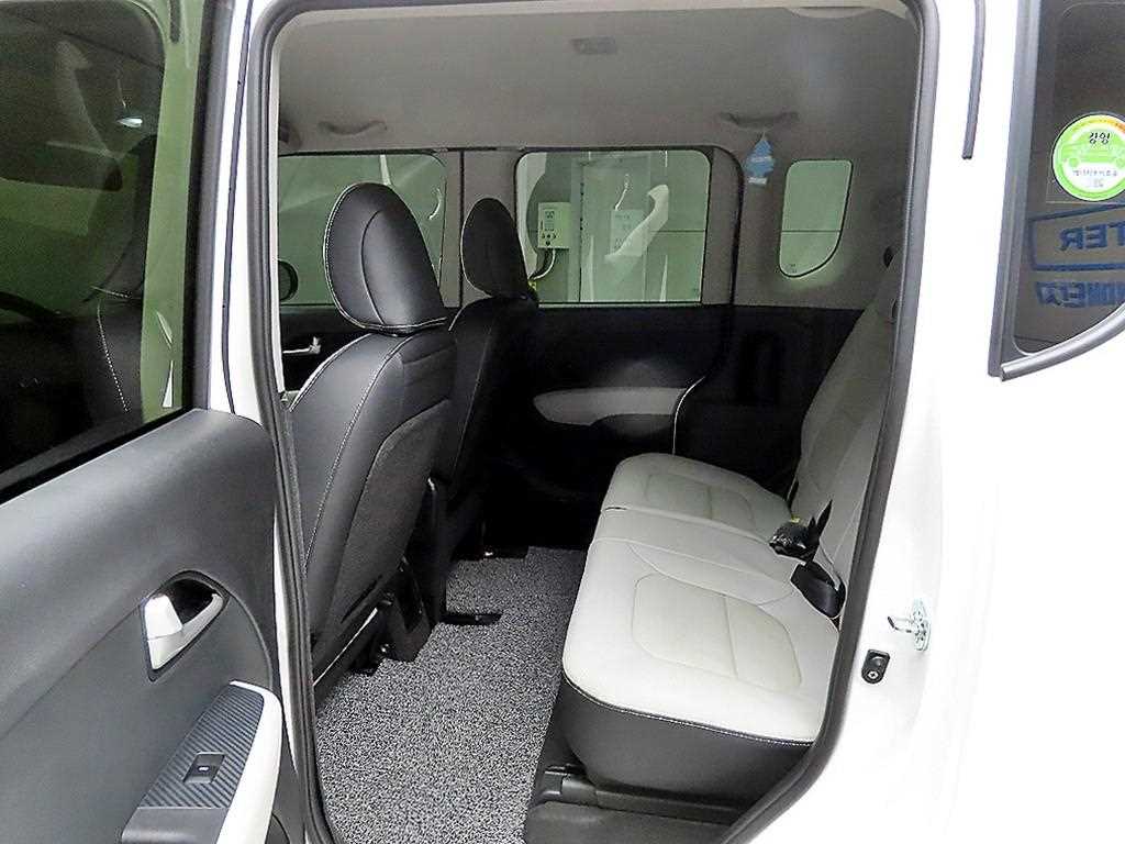 KIA Ray - Vista 6