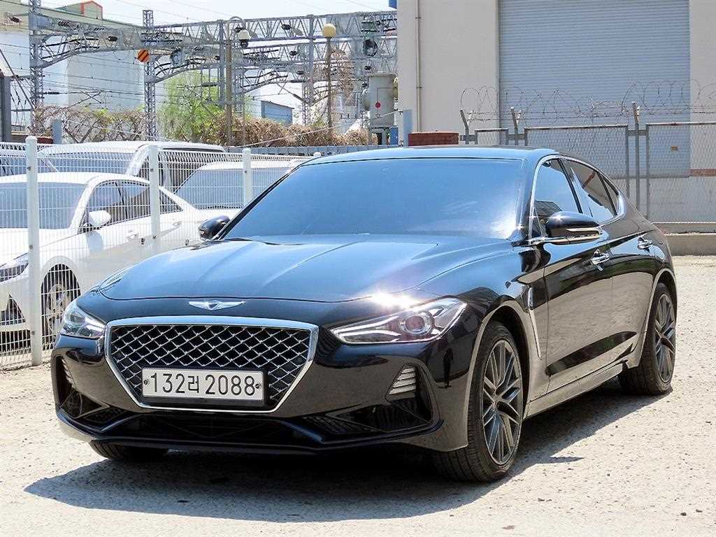 Genesis G70 - Vista 2