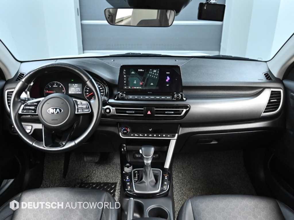 KIA Seltos - Vista 7