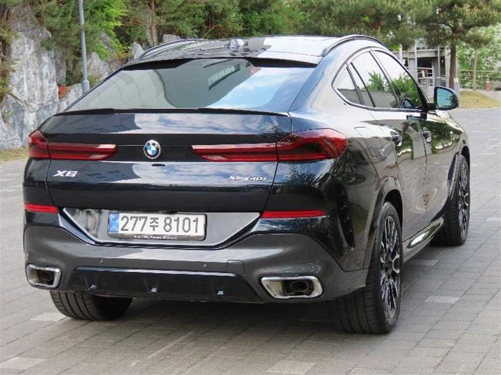 BMW X6 - Vista 3