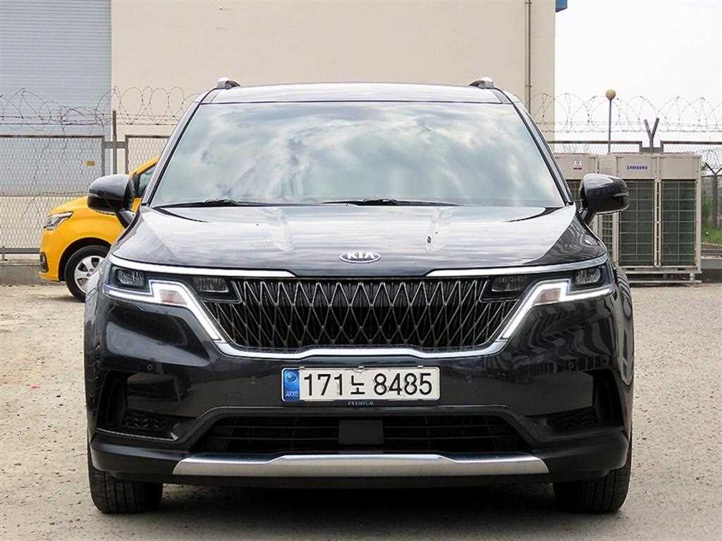 KIA Carnival - Vista 2