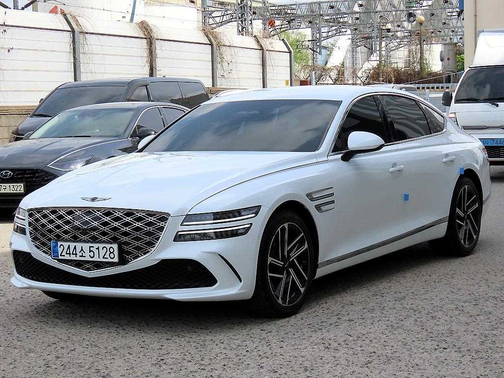 Genesis G80 2025 Blanco - Importación desde Corea - HF Imports Iquique - Foto 1