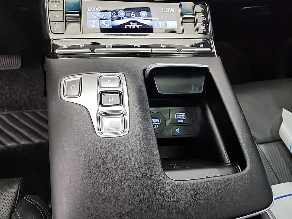 HYUNDAI Grandeur - Vista 8