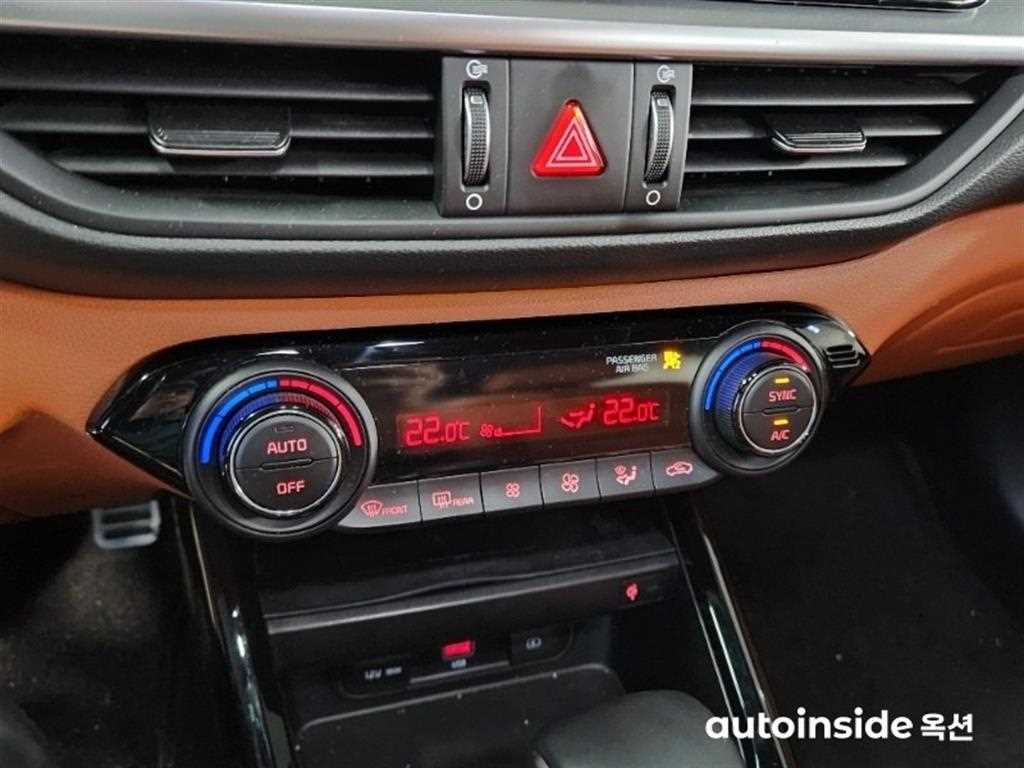 KIA K3 - Vista 9