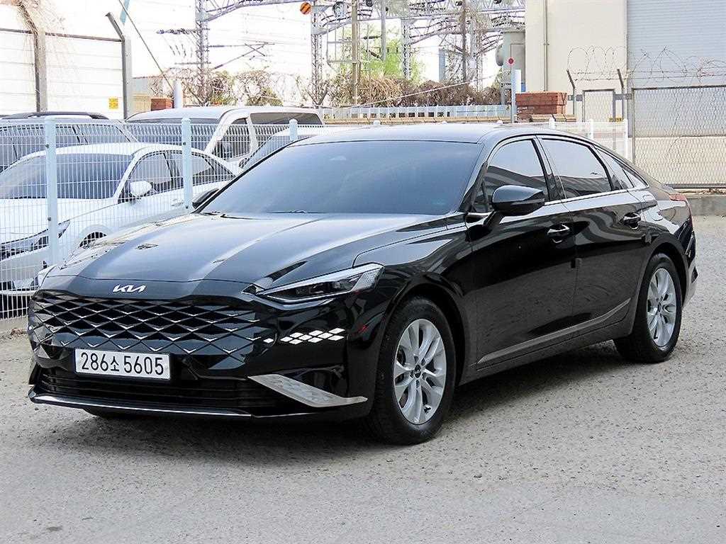 KIA K8 - Vista 2