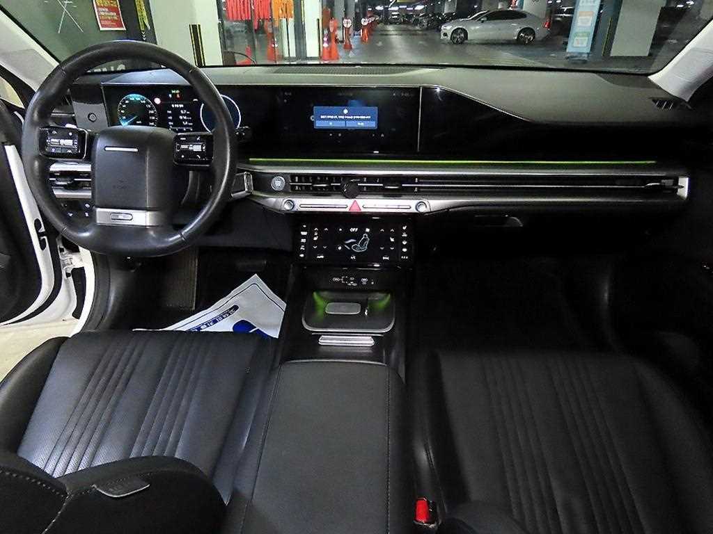 HYUNDAI Grandeur - Vista 10
