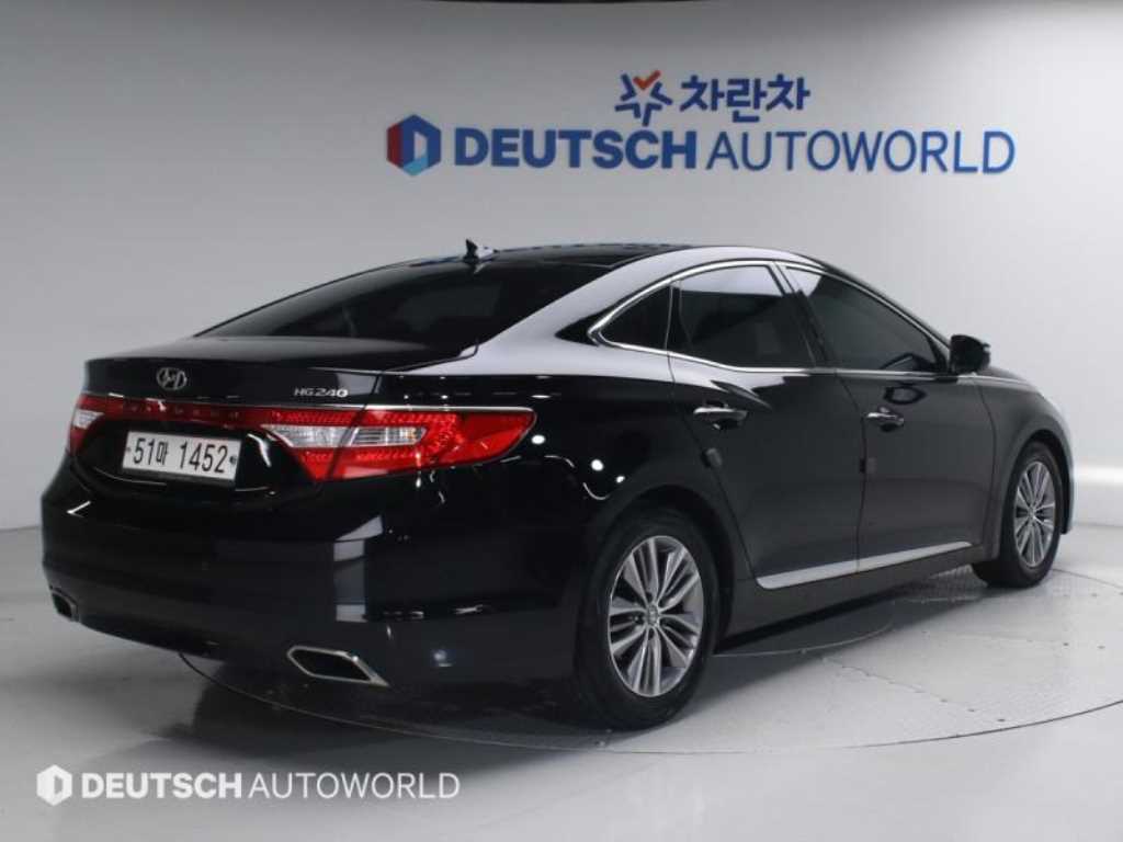 HYUNDAI Grandeur - Vista 2