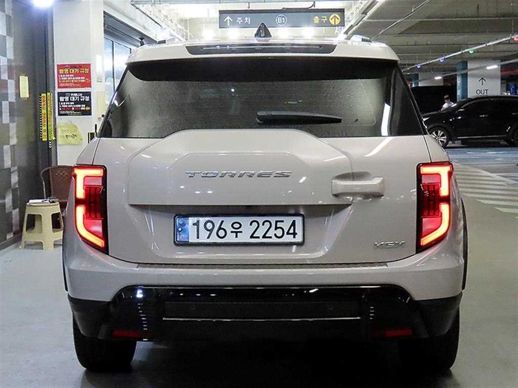 Ssangyong Torres - Vista 5
