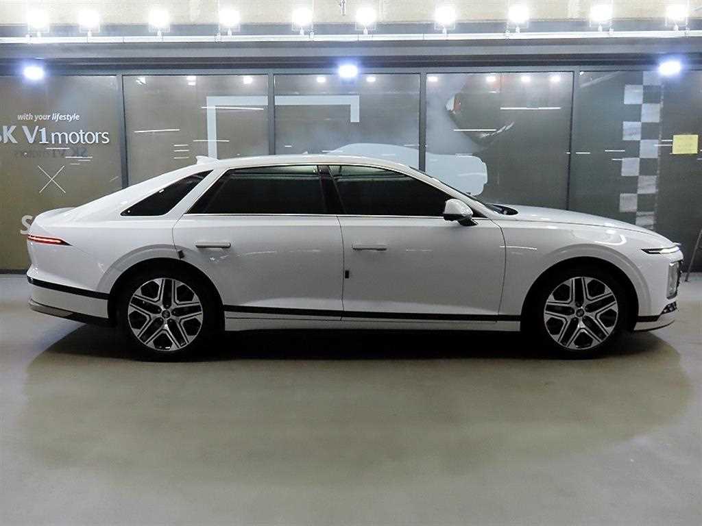 HYUNDAI Grandeur - Vista 3