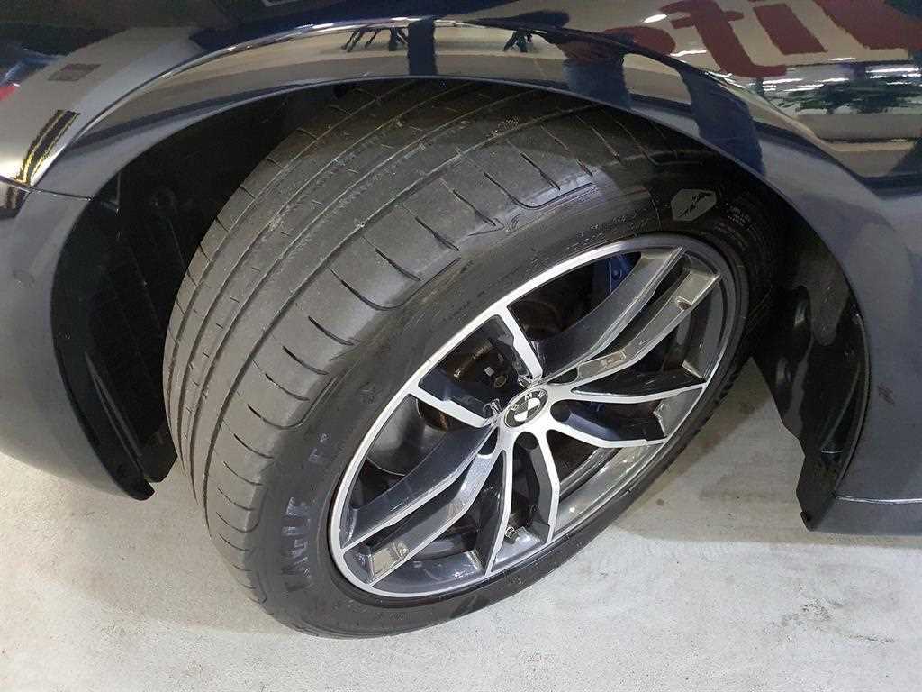 BMW 5 Series 2022 Negro - Importación desde Corea - HF Imports Iquique - Foto 20
