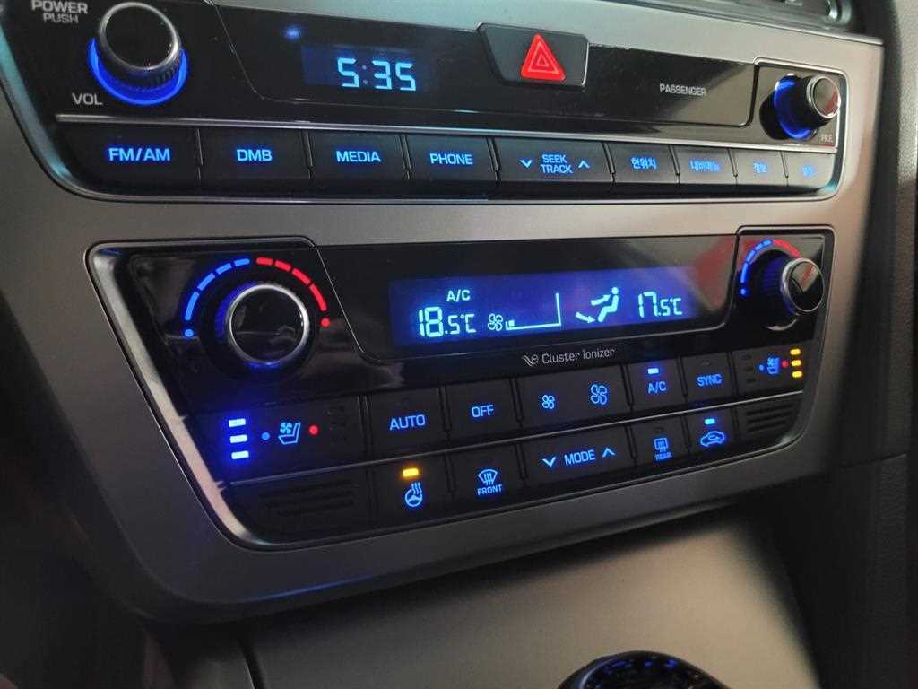 HYUNDAI Sonata - Vista 11