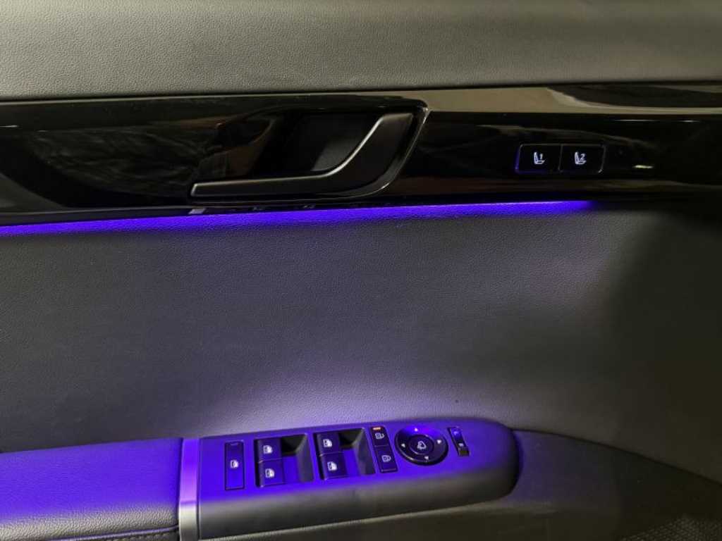 HYUNDAI Grandeur - Vista 8