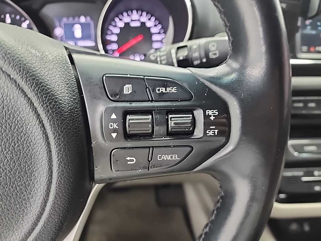 KIA Carnival 2016 Plateado - Importación desde Corea - HF Imports Iquique - Foto 18